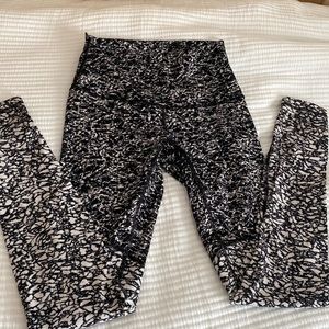 Lulu lemon leggings